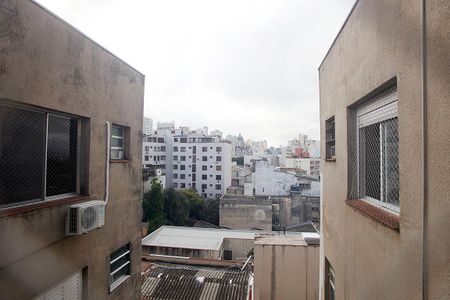 Studio à venda com 32m², 1 quarto e sem vagaCozinha + Área de Serviço Vista