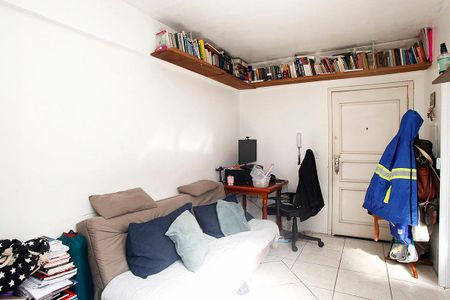 Studio à venda com 32m², 1 quarto e sem vagaSala