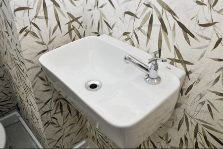 Apartamento para alugar com 85m², 3 quartos e 2 vagas Apartamento para alugar com 85m², 3 quartos e 2 vagasDetalhe - Lavabo