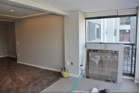 Apartamento para alugar com 85m², 3 quartos e 2 vagas Apartamento para alugar com 85m², 3 quartos e 2 vagasDetalhe - Varanda da Sala