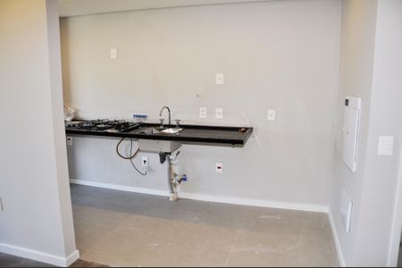 Apartamento para alugar com 85m², 3 quartos e 2 vagas Apartamento para alugar com 85m², 3 quartos e 2 vagasDetalhe - Cozinha Americana