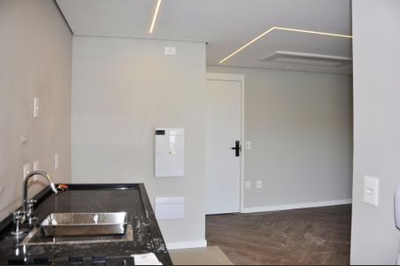 Apartamento para alugar com 85m², 3 quartos e 2 vagas Apartamento para alugar com 85m², 3 quartos e 2 vagasDetalhe - Cozinha Americana