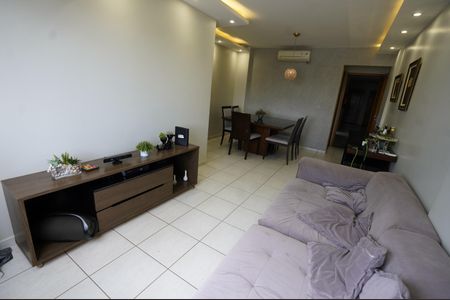 Apartamento para alugar com 90m², 3 quartos e 1 vaga