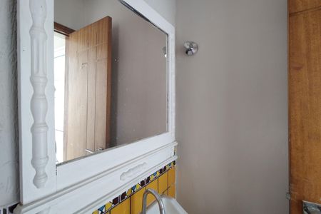 Casa para alugar com 300m², 5 quartos e 1 vagaLavabo