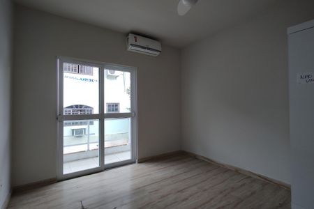 Casa para alugar com 300m², 5 quartos e 1 vagaQuarto 3 - Armários