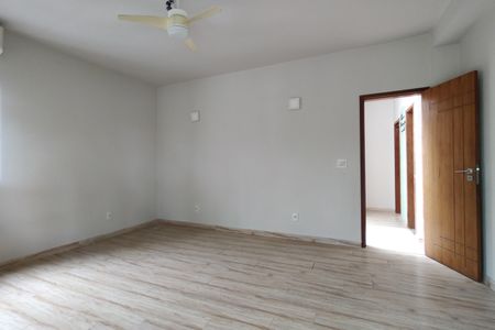 Casa para alugar com 300m², 5 quartos e 1 vagaQuarto 5 - Suíte