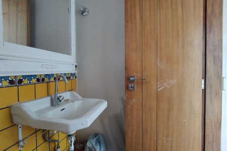 Casa para alugar com 300m², 5 quartos e 1 vagaLavabo