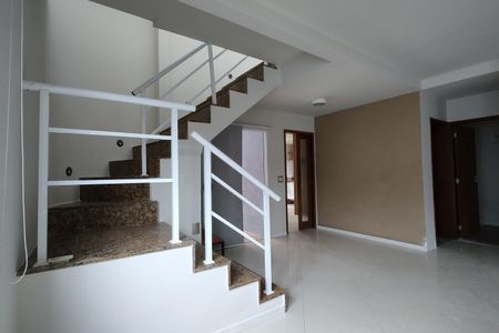 Casa para alugar com 300m², 5 quartos e 1 vagaSala