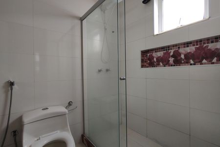 Casa para alugar com 300m², 5 quartos e 1 vagaBanheiro da Suíte