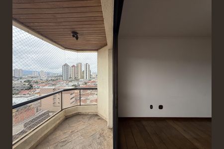 Apartamento para alugar com 145m², 3 quartos e 1 vaga Apartamento para alugar com 145m², 3 quartos e 1 vagaQuarto
