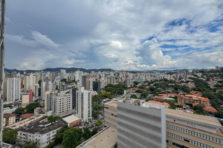 Apartamento para alugar com 150m², 4 quartos e 3 vagas