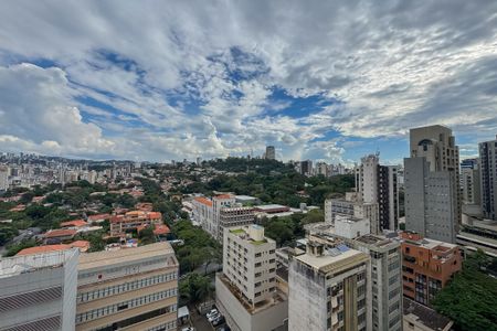 Apartamento para alugar com 150m², 4 quartos e 3 vagas