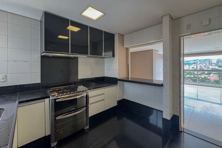 Apartamento à venda com 3 quartos, 150m² em Santo Agostinho, Belo Horizonte