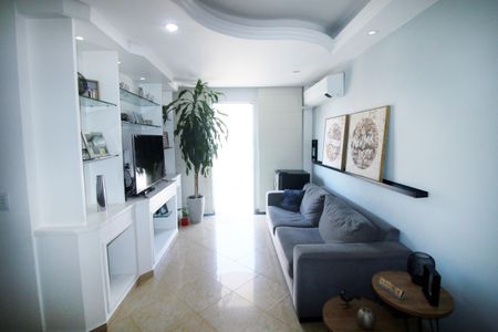 Sala de apartamento à venda com 3 quartos, 90m² em Vila da Penha, Rio de Janeiro