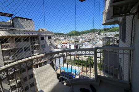 Apartamento à venda com 90m², 3 quartos e 1 vagaVaranda