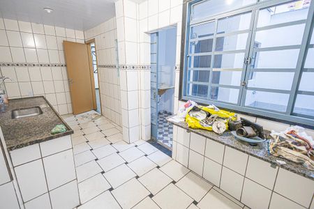 Casa para alugar com 90m², 2 quartos e 1 vagacozinha