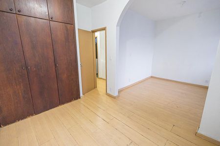 Casa para alugar com 90m², 2 quartos e 1 vagaquarto 1