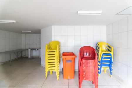 Apartamento para alugar com 45m², 2 quartos e 1 vaga Apartamento para alugar com 45m², 2 quartos e 1 vagaÁrea comum - Salão de festas