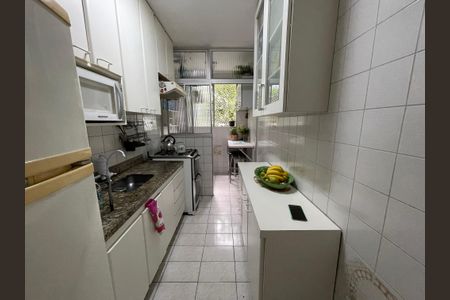 Apartamento à venda com 58m², 2 quartos e 2 vagasCozinha e Área de Serviço