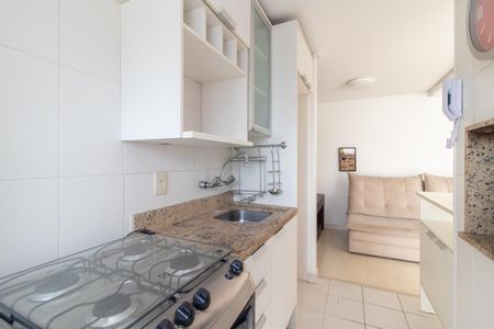 Apartamento para alugar com 47m², 1 quarto e 2 vagas Apartamento para alugar com 47m², 1 quarto e 2 vagasCozinha