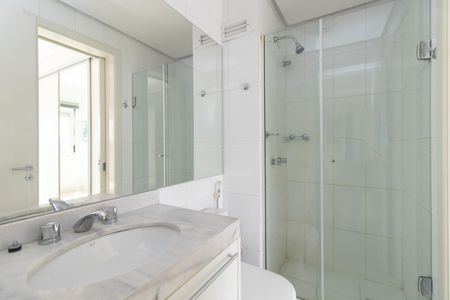 Apartamento para alugar com 47m², 1 quarto e 2 vagas Apartamento para alugar com 47m², 1 quarto e 2 vagasBanheiro