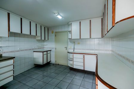 Apartamento à venda com 134m², 3 quartos e 3 vagasCozinha
