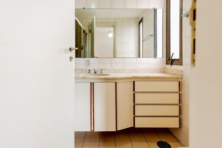 Apartamento à venda com 134m², 3 quartos e 3 vagasSuíte 1