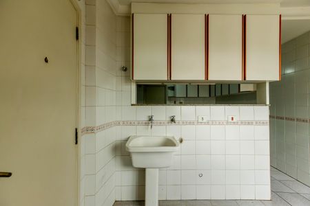 Apartamento à venda com 134m², 3 quartos e 3 vagasLavanderia