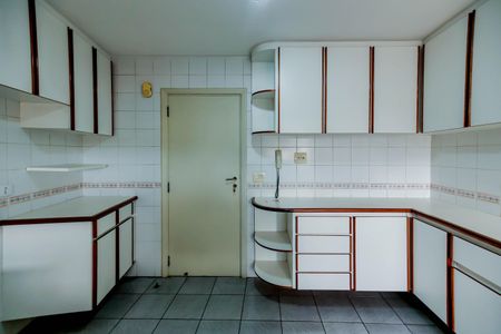Apartamento à venda com 134m², 3 quartos e 3 vagasCozinha