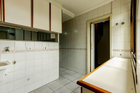 Apartamento à venda com 134m², 3 quartos e 3 vagasLavanderia