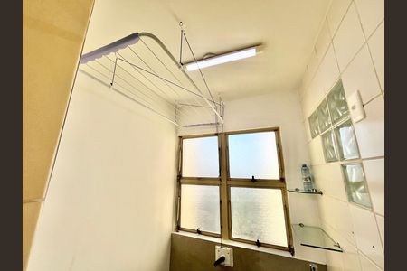 Apartamento para alugar com 60m², 3 quartos e 1 vaga Apartamento para alugar com 60m², 3 quartos e 1 vagaCozinha e Área de Serviço