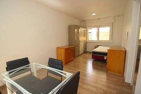 Studio para alugar com 33m², 1 quarto e sem vagaSala/Quarto