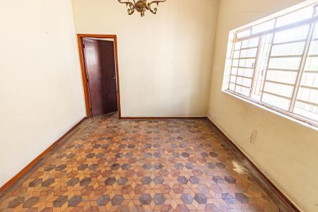 Casa à venda com 120m², 3 quartos e 1 vaga Casa à venda com 120m², 3 quartos e 1 vagaSala