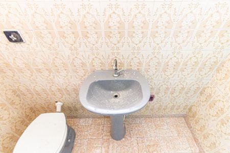 Casa à venda com 120m², 3 quartos e 1 vaga Casa à venda com 120m², 3 quartos e 1 vagaBanheiro 1