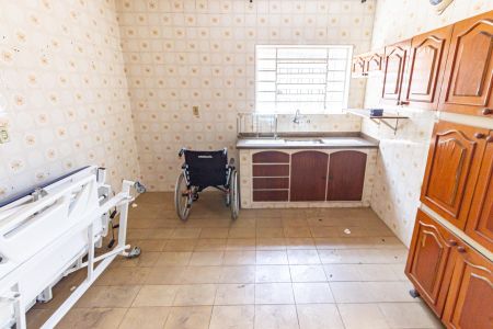 Casa à venda com 120m², 3 quartos e 1 vaga Casa à venda com 120m², 3 quartos e 1 vagaCasa 2 - Cozinha