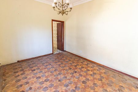 Casa à venda com 120m², 3 quartos e 1 vaga Casa à venda com 120m², 3 quartos e 1 vagaSala