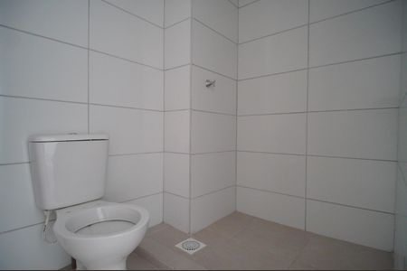 Banheiro de apartamento para alugar com 1 quarto, 49m² em Campina, São Leopoldo