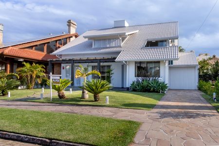 Casa para alugar com 300m², 5 quartos e 2 vagasÁrea externa