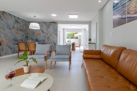 Sala de casa para alugar com 5 quartos, 300m² em Jurerê Internacional, Florianópolis