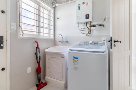 Casa para alugar com 300m², 5 quartos e 2 vagasÁrea de serviço