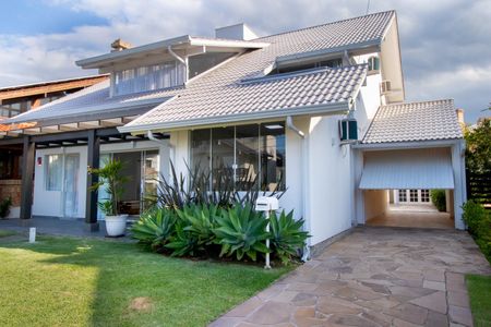 Casa para alugar com 300m², 5 quartos e 2 vagasÁrea externa