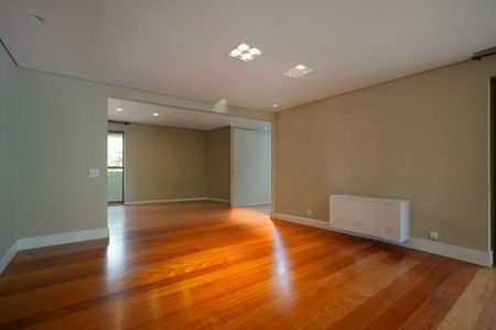 Apartamento para alugar com 4 quartos, 272m² em Campo Belo, São Paulo