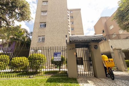 Apartamento para alugar com 75m², 3 quartos e 1 vaga Apartamento para alugar com 75m², 3 quartos e 1 vagaPlaca