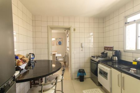 Apartamento para alugar com 75m², 3 quartos e 1 vaga Apartamento para alugar com 75m², 3 quartos e 1 vagaCozinha