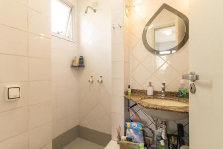 Apartamento para alugar com 75m², 3 quartos e 1 vaga Apartamento para alugar com 75m², 3 quartos e 1 vagaBanheiro da Suite