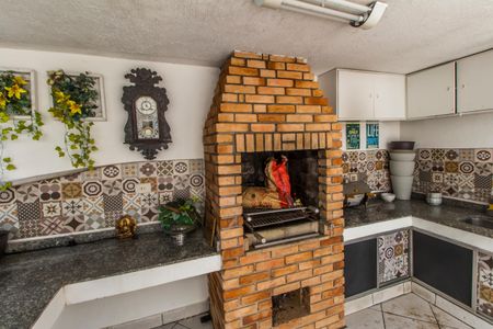 Apartamento à venda com 315m², 2 quartos e 4 vagas Apartamento à venda com 315m², 2 quartos e 4 vagasÁrea gourmet