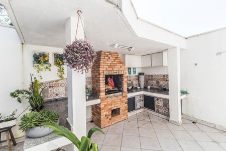 Apartamento à venda com 315m², 2 quartos e 4 vagas Apartamento à venda com 315m², 2 quartos e 4 vagasÁrea gourmet