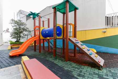 Apartamento para alugar com 92m², 3 quartos e 2 vagas Apartamento para alugar com 92m², 3 quartos e 2 vagasÁrea comum - Playground