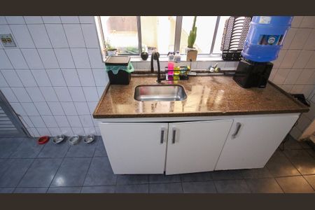 Casa à venda com 120m², 1 quarto e 1 vaga Casa à venda com 120m², 1 quarto e 1 vagaCozinha