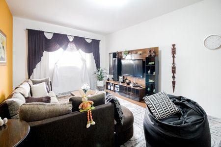 Apartamento à venda com 70m², 1 quarto e sem vaga Apartamento à venda com 70m², 1 quarto e sem vagaSala